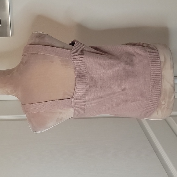 Cato, Dusty Rose, Size M, Knit Tank / Sleeveless Top, Cropped with Finished Hem - Picture 3 of 8